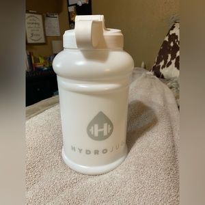 Hydro jug